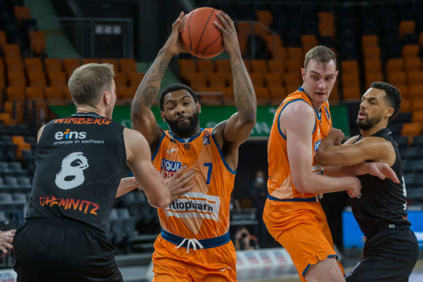 近日在接受 近日在接受