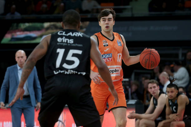 针对搜索引 针对搜索引