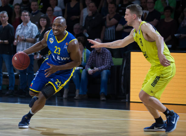 本场西安斯 本场西安斯